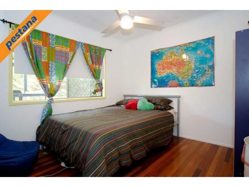 29 Rowanda Street, Slacks Creek QLD 4127