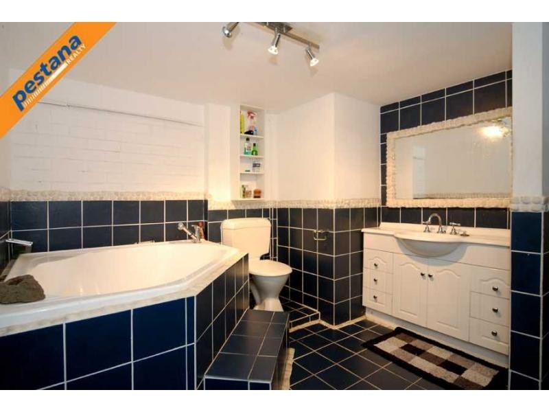 29 Rowanda Street, Slacks Creek QLD 4127