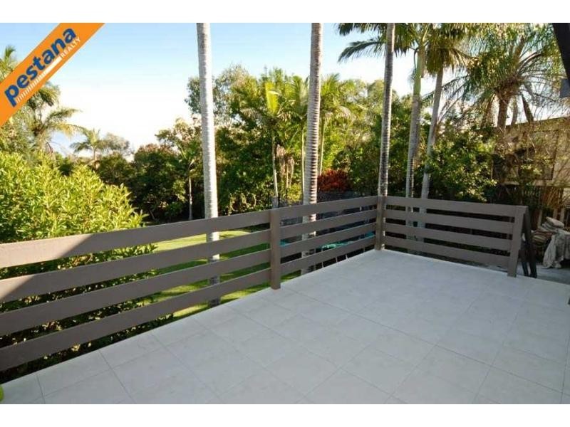 8 Andrew Street, Slacks Creek QLD 4127