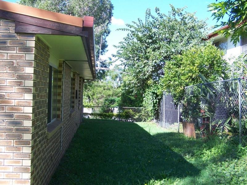 22 Stuart Street, Woodridge QLD 4114