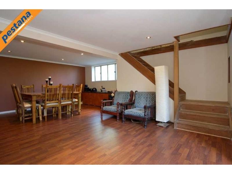 13 Tecoma Street, Kingston QLD 4114