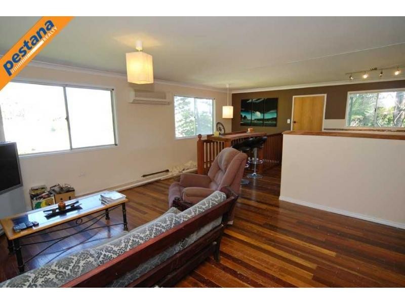 13 Tecoma Street, Kingston QLD 4114