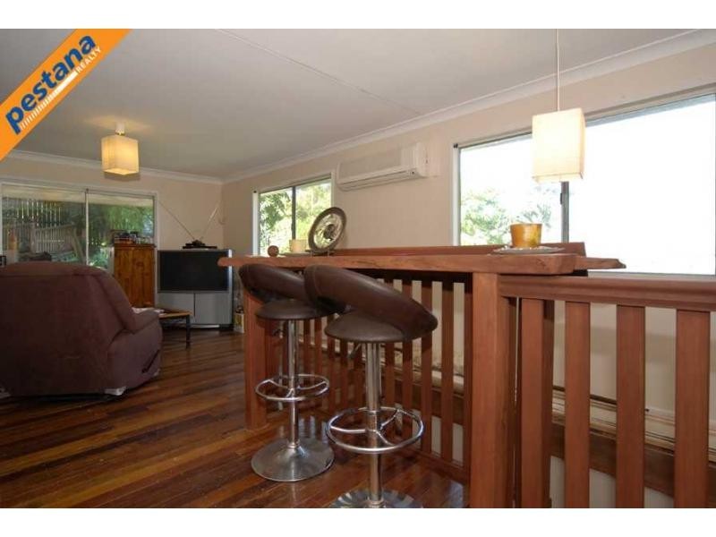 13 Tecoma Street, Kingston QLD 4114