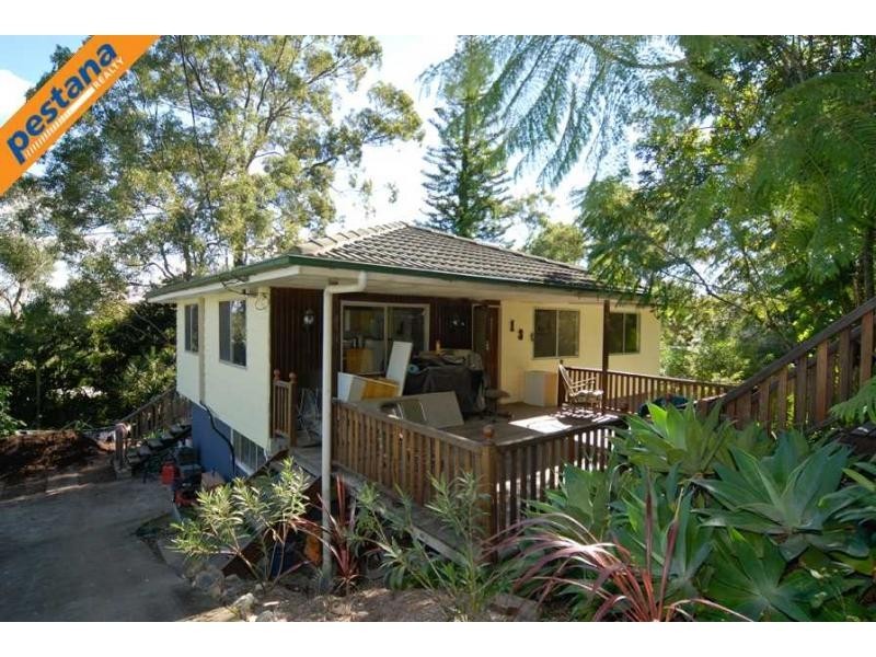 13 Tecoma Street, Kingston QLD 4114