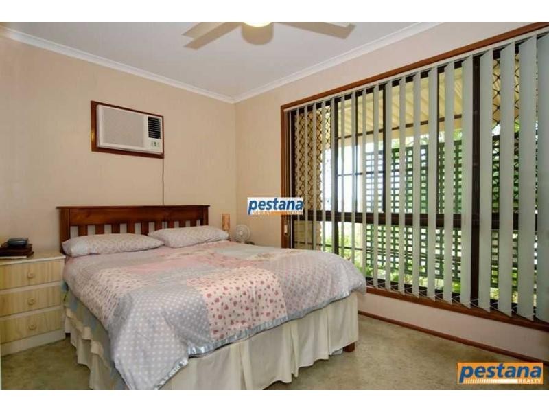 50 Van Dieman Crescent, Springwood QLD 4127