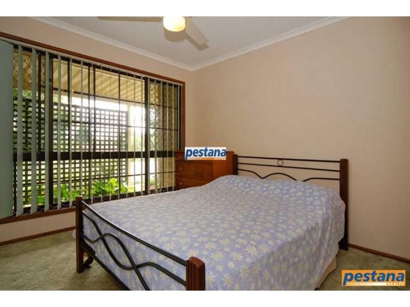 50 Van Dieman Crescent, Springwood QLD 4127