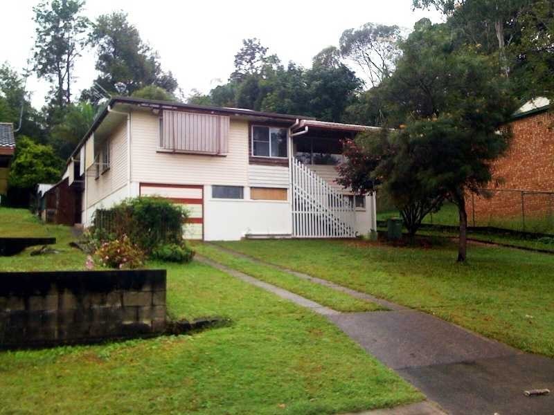 15 Collin Court, Kingston QLD 4114