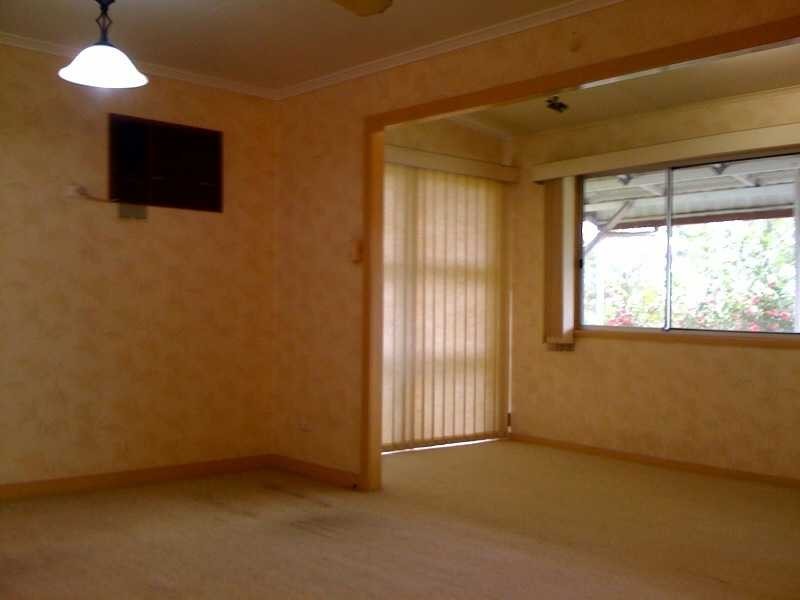 15 Collin Court, Kingston QLD 4114