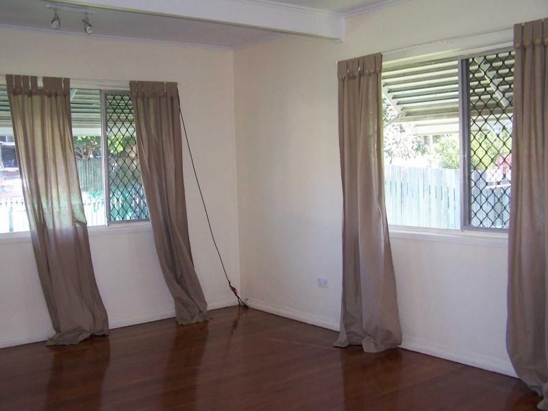 26 Kumbari Street, Rochedale South QLD 4123