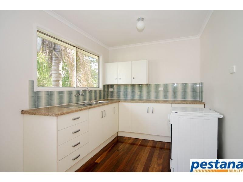 11 Lindley Street, Woodridge QLD 4114