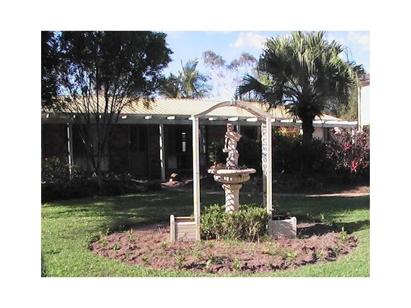 15 Lilac Street, Daisy Hill QLD 4127