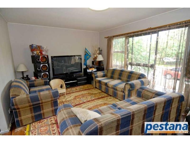 13 Brownvale Street, Logan Central QLD 4114