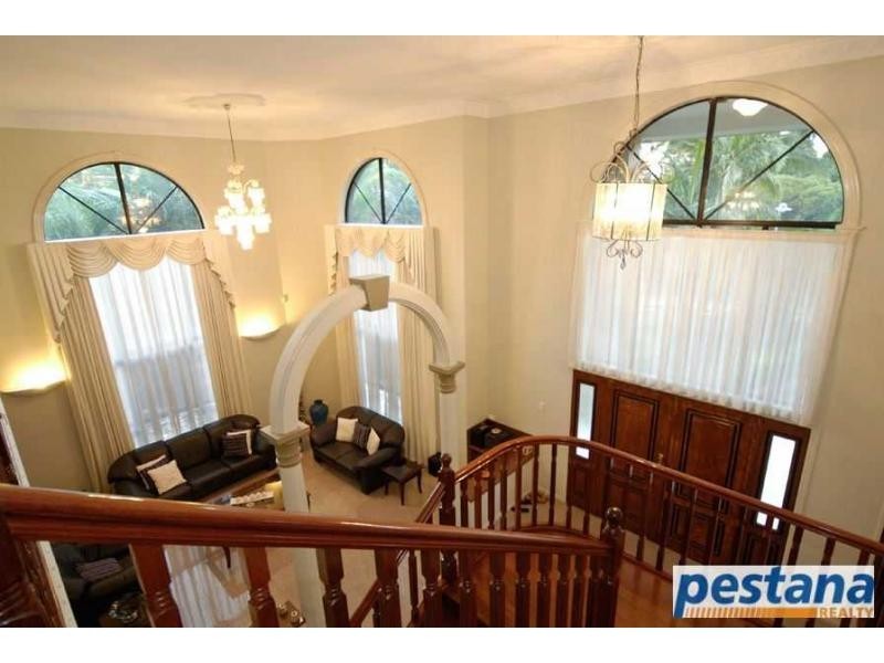 16 Eaton Place, Sunnybank Hills QLD 4109