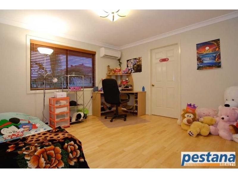 16 Eaton Place, Sunnybank Hills QLD 4109