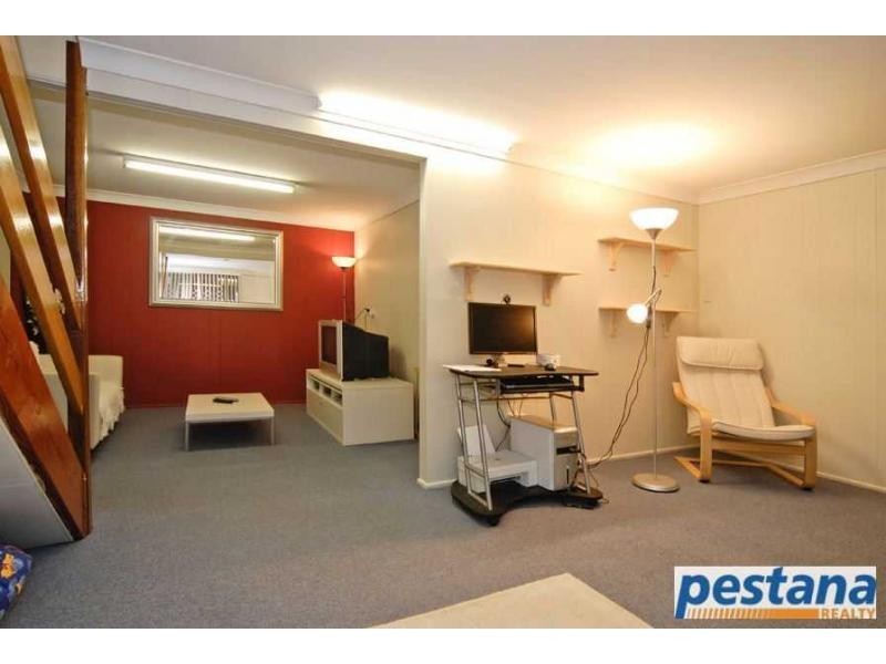 45 Southgate Drive, Woodridge QLD 4114