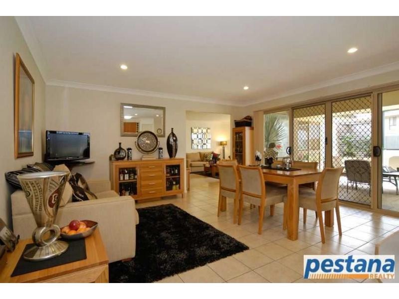 90 Springvale Circuit, Underwood QLD 4119