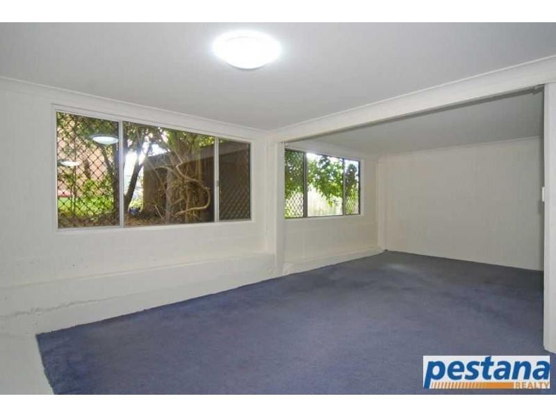 43 Anthony Street, Kingston QLD 4114