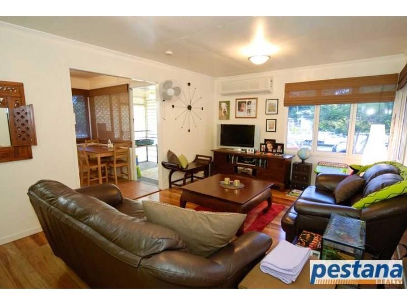 9 Mildred Street, Slacks Creek QLD 4127