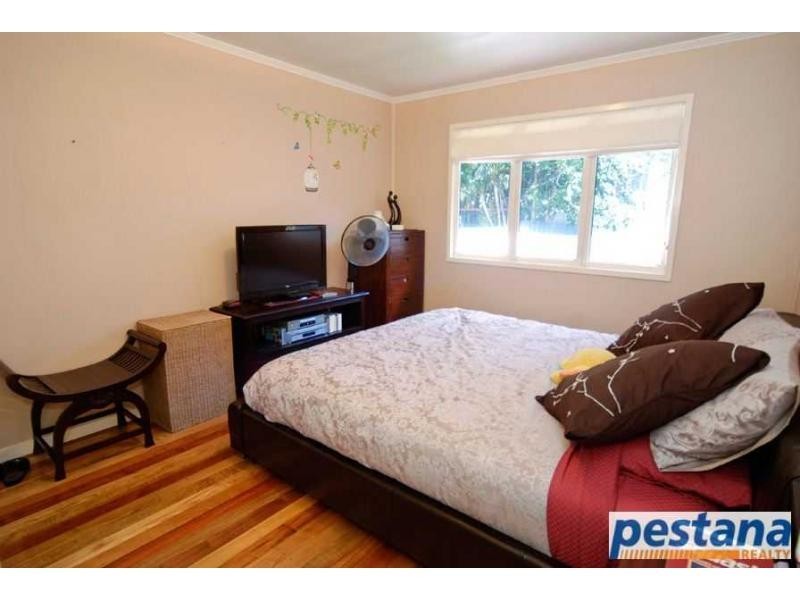 9 Mildred Street, Slacks Creek QLD 4127