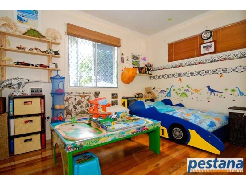 9 Mildred Street, Slacks Creek QLD 4127