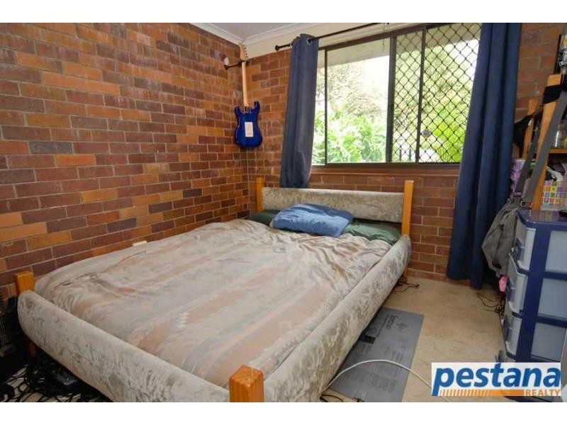 212 Upper Lyndale Street, Shailer Park QLD 4128
