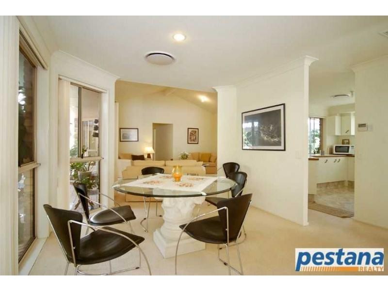7 Carl Heck Boulevard, Windaroo QLD 4207