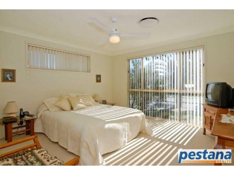 7 Carl Heck Boulevard, Windaroo QLD 4207