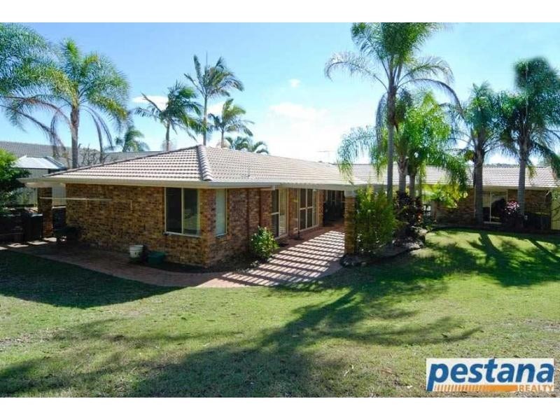 7 Carl Heck Boulevard, Windaroo QLD 4207