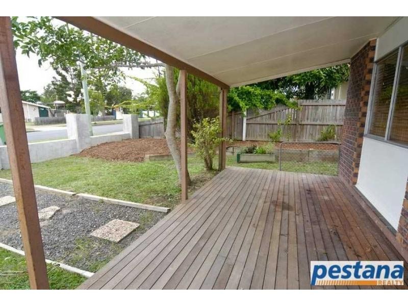 11 Errol Street, Loganlea QLD 4131