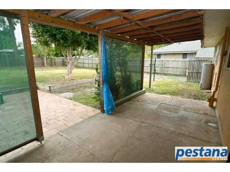 11 Errol Street, Loganlea QLD 4131