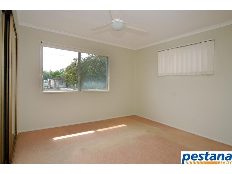 50 Diamond Street, Slacks Creek QLD 4127