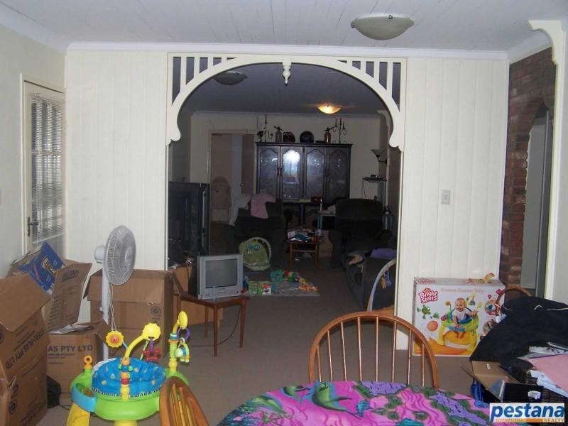 13 Oleander Street, Daisy Hill QLD 4127