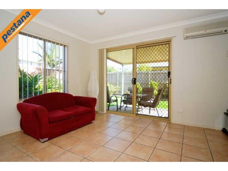 29/6 Samanthas Way, Slacks Creek QLD 4127