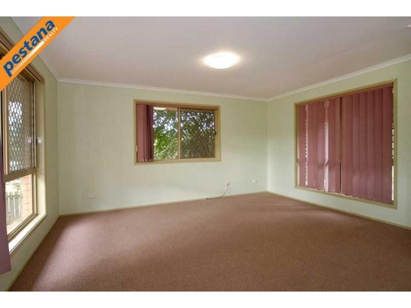 9 Breynia Street, Kingston QLD 4114