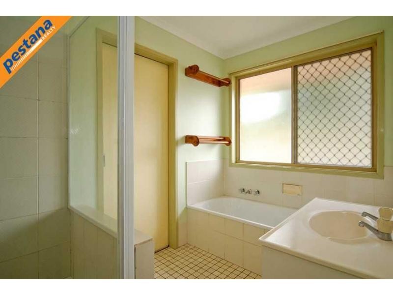 9 Breynia Street, Kingston QLD 4114