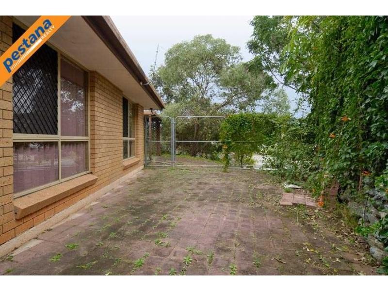 9 Breynia Street, Kingston QLD 4114