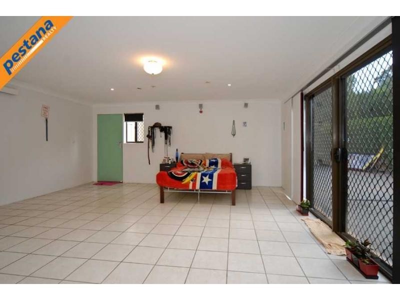 23 Carl Heck Boulevard, Windaroo QLD 4207