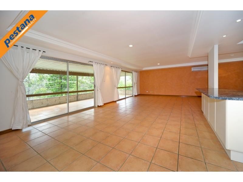 78 Springlands Drive, Slacks Creek QLD 4127