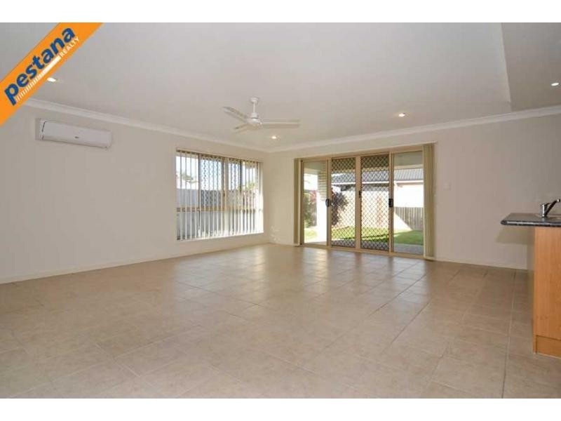 12 Easy Street, Loganholme QLD 4129