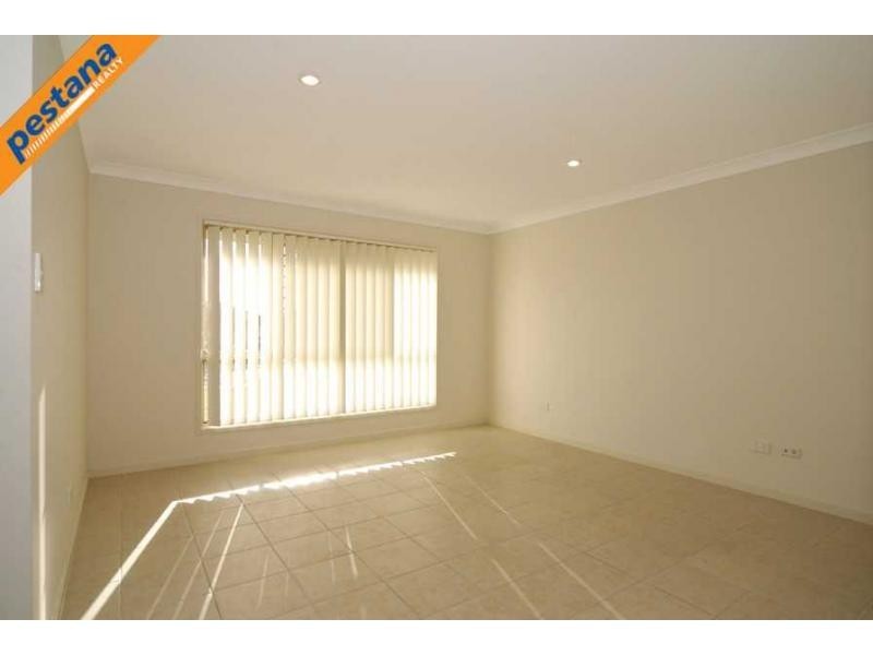 12 Easy Street, Loganholme QLD 4129