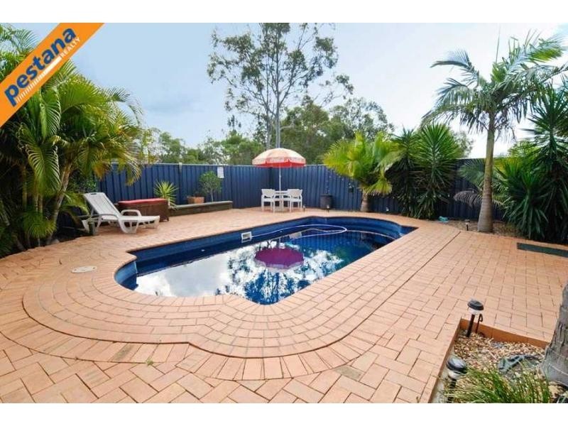 9 Crozier Crescent, Meadowbrook QLD 4131