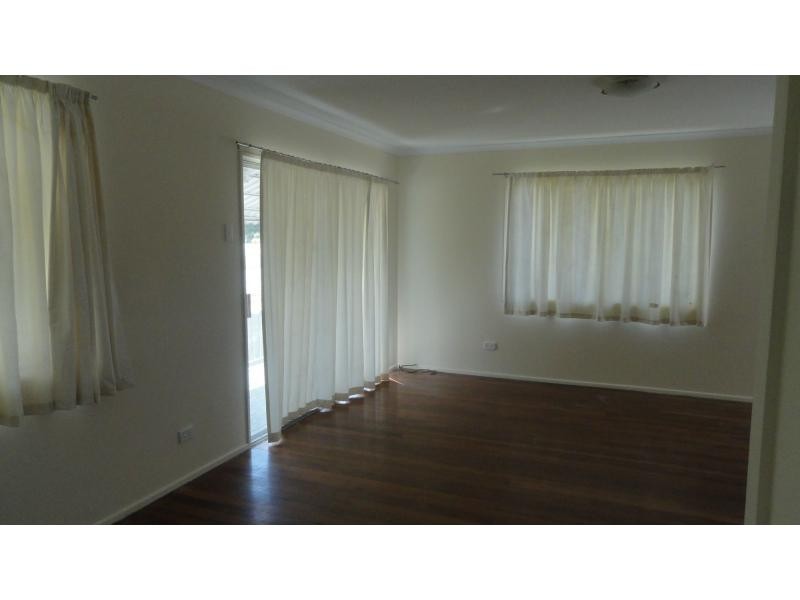 218 Kingston Road, Slacks Creek QLD 4127