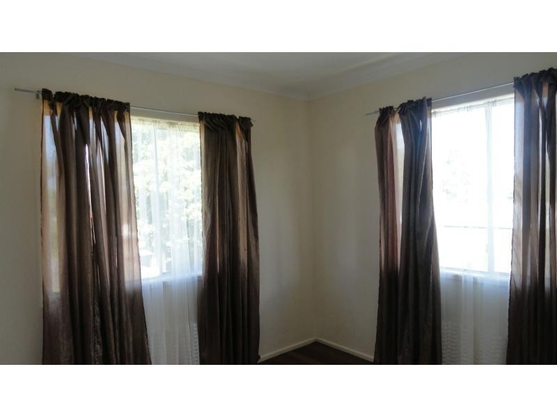 218 Kingston Road, Slacks Creek QLD 4127