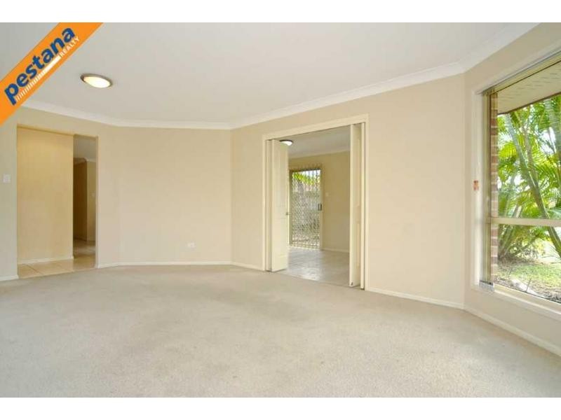 41 Kilsay Crescent, Meadowbrook QLD 4131