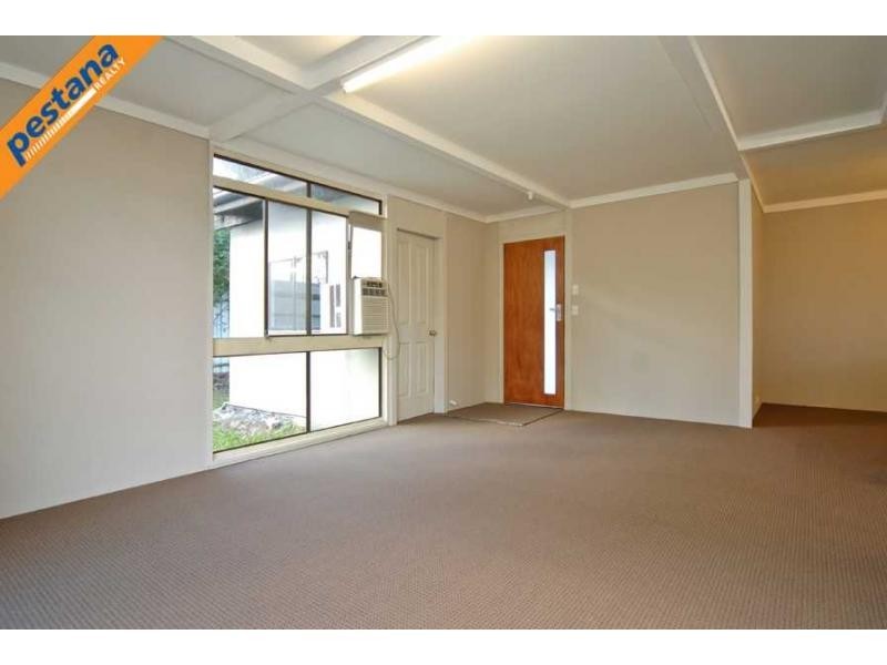 5 Greyash Street, Kingston QLD 4114