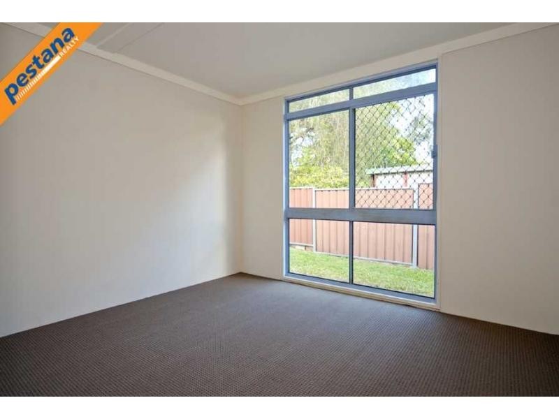 5 Greyash Street, Kingston QLD 4114