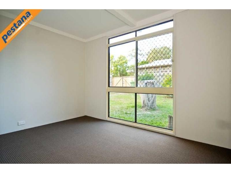 5 Greyash Street, Kingston QLD 4114