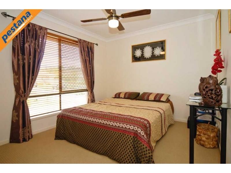 19 Easy Street, Loganholme QLD 4129