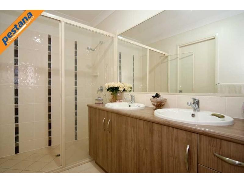 19 Easy Street, Loganholme QLD 4129