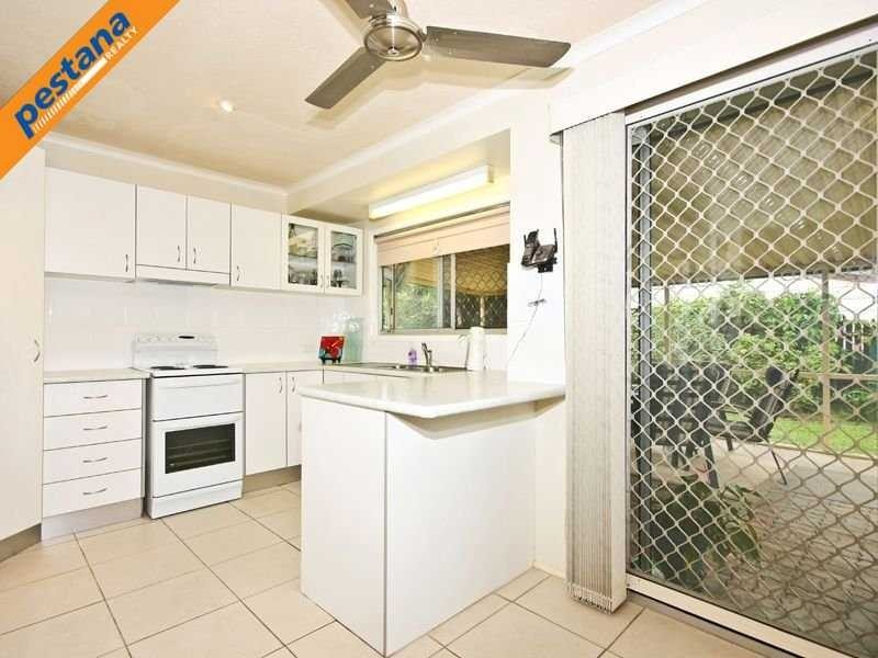 8 Cooran Street, Beenleigh QLD 4207
